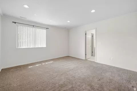 Bedroom - 5145 S 350 E, Washington Terrace, UT 84405 photo 1 of 2