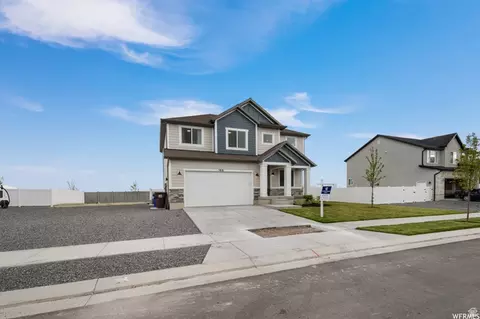 166 E Craner Peak Dr, Eagle Mountain, UT 84005