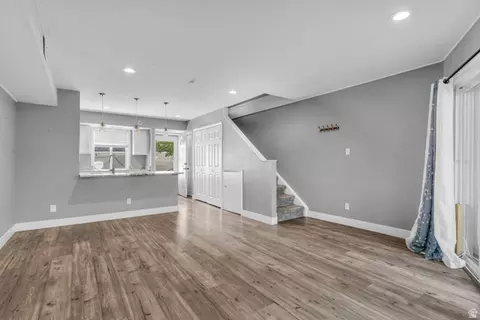 Living - 5304 S Ben Davis Park, Murray, UT 84123 photo 7 of 8
