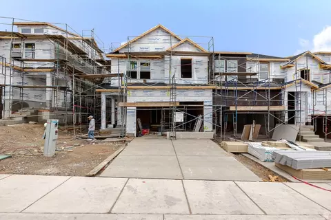 1510 W Banner Dr #822, Saratoga Springs, UT 84045