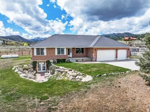 7349 Rose Creek Ln, Herriman, UT 84096