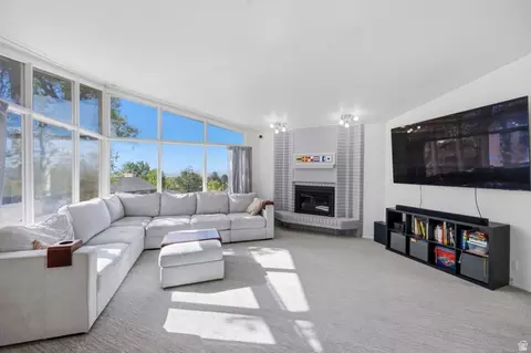Living - 2198 S Elaine Dr E, Bountiful, UT 84010 photo 1 of 2