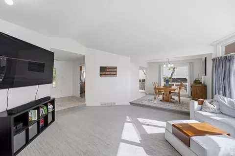 Living - 2198 S Elaine Dr E, Bountiful, UT 84010 photo 2 of 2