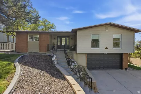 Exterior - 2198 S Elaine Dr E, Bountiful, UT 84010 photo 1 of 10