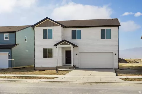 Exterior - 3402 N Hannah St #1603, Eagle Mountain, UT 84005 photo 4 of 4