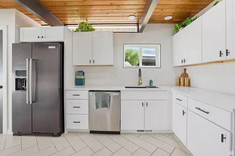 Kitchen - 526 W Winchester St, Murray, UT 84123 photo 1 of 4