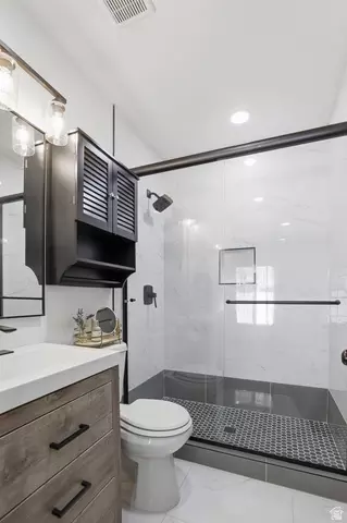 Bath - 526 W Winchester St, Murray, UT 84123 photo 2 of 5