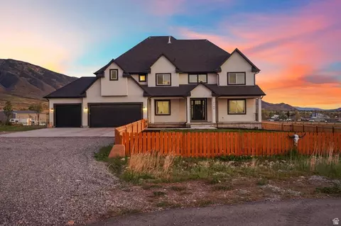 2164 E Pinto Pkwy, Tooele, UT 84074