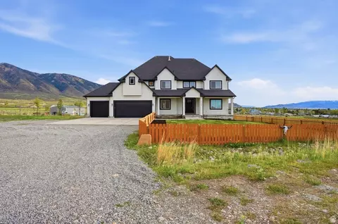 2164 E Pinto Pkwy, Tooele, UT 84074