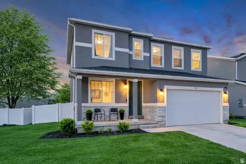 208 W Willet Dr, Salem, UT 84653