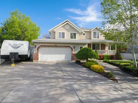 Exterior - 93 E Cranberry Hill Dr, Draper, UT 84020 photo 3 of 13