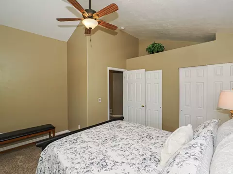 Bedroom - 93 E Cranberry Hill Dr, Draper, UT 84020 photo 6 of 9