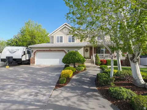 Exterior - 93 E Cranberry Hill Dr, Draper, UT 84020 photo 10 of 13