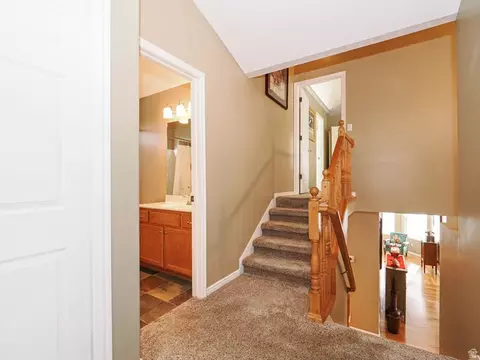 Entry Way - 93 E Cranberry Hill Dr, Draper, UT 84020 photo 5 of 5