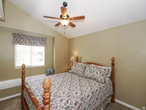Bedroom - 93 E Cranberry Hill Dr, Draper, UT 84020 photo 7 of 9