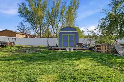 Exterior - 1095 Park Ave, Logan, UT 84321 photo 4 of 5