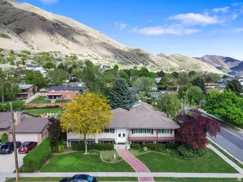 60 N 1230 E, Springville, UT 84663