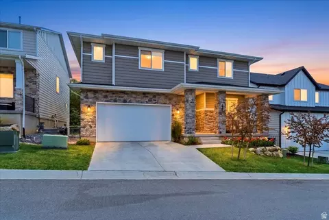 1306 E Talbot Dr, Kaysville, UT 84037