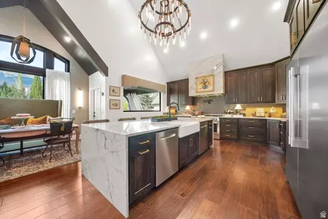 Kitchen - 971 E 300 N, Alpine, UT 84004 photo 3 of 6