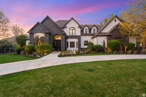 Exterior - 971 E 300 N, Alpine, UT 84004 photo 2 of 17