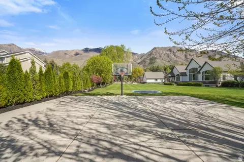 Exterior - 971 E 300 N, Alpine, UT 84004 photo 8 of 17