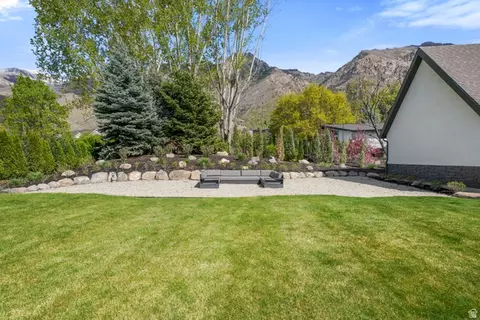Exterior - 971 E 300 N, Alpine, UT 84004 photo 9 of 17