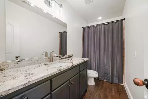 Bath - 971 E 300 N, Alpine, UT 84004 photo 9 of 9