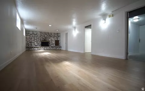 Living - 416 E 8260 S, Sandy, UT 84070 photo 5 of 5