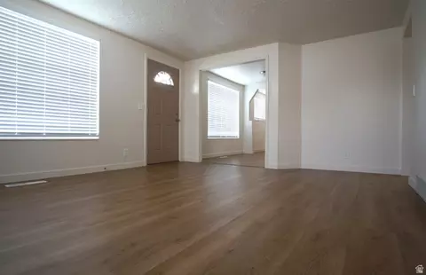 Living - 416 E 8260 S, Sandy, UT 84070 photo 1 of 5