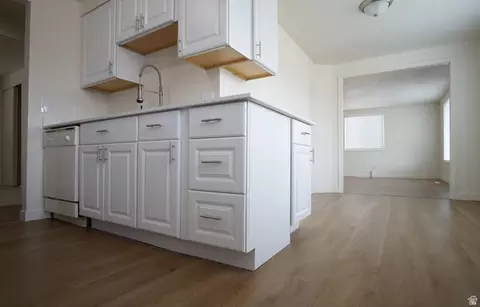 Kitchen - 416 E 8260 S, Sandy, UT 84070 photo 1 of 5