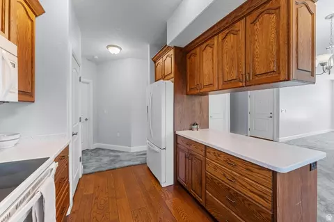 Entry Way - 33 Tierra Vista Ct, Bountiful, UT 84010 photo 1 of 1