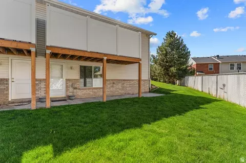 Exterior - 33 Tierra Vista Ct, Bountiful, UT 84010 photo 3 of 4