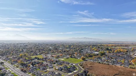 View/Area - 368 E 700 N, Springville, UT 84663 photo 8 of 14