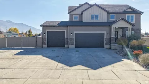 Exterior - 368 E 700 N, Springville, UT 84663 photo 5 of 6