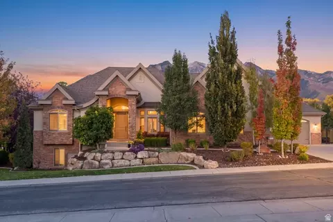 7939 S Royal Creek Cv, Cottonwood Heights, UT 84093
