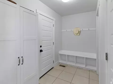 Entry Way - 9024 N Cornwall Way, Eagle Mountain, UT 84005 photo 1 of 2