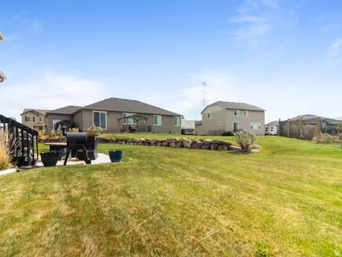 Exterior - 9024 N Cornwall Way, Eagle Mountain, UT 84005 photo 4 of 4