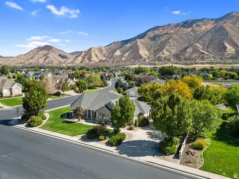 View/Area - 1325 W Park Meadows Dr, Mapleton, UT 84664 photo 1 of 7
