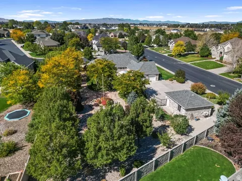 View/Area - 1325 W Park Meadows Dr, Mapleton, UT 84664 photo 6 of 7