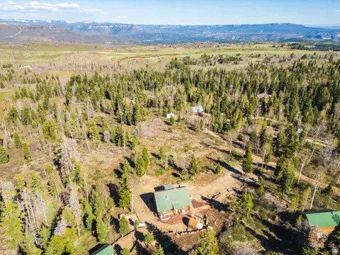 View/Area - 706 Tranquility Dr, Virgin, UT 84779 photo 4 of 17