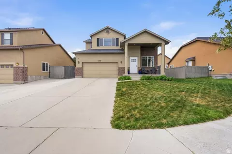 8757 N Jefferson Dr, Eagle Mountain, UT 84005