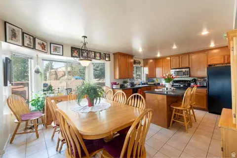 Dining - 7456 Southcrest Cir, Midvale, UT 84047 photo 1 of 1
