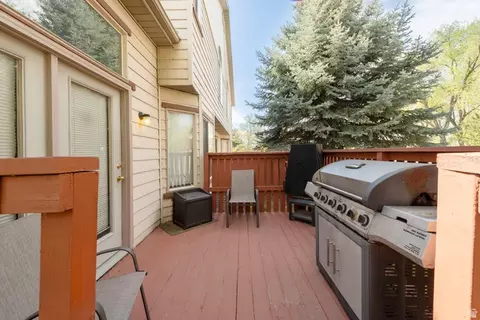 Exterior - 7456 Southcrest Cir, Midvale, UT 84047 photo 9 of 9