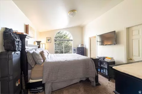 Bedroom - 7456 Southcrest Cir, Midvale, UT 84047 photo 5 of 6