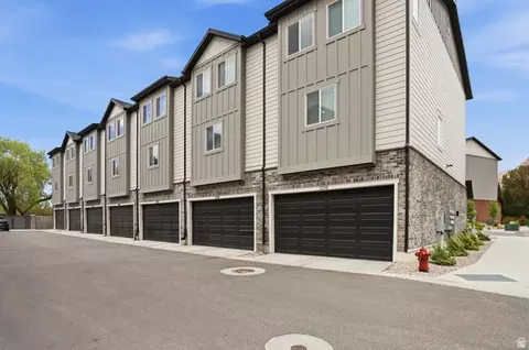 Exterior - 1298 E 1640 S, Ogden, UT 84404 photo 8 of 10