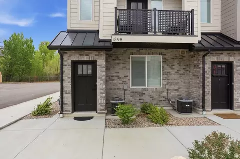 Exterior - 1298 E 1640 S, Ogden, UT 84404 photo 3 of 10