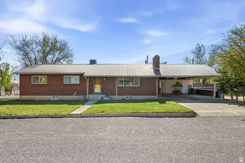 119 S 300 W, Milford, UT 84751