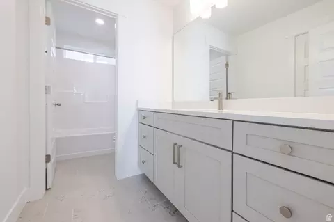 Bath - 3985 W 950 N #469, Eagle Mountain, UT 84043 photo 1 of 2