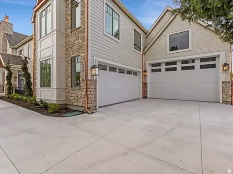 Exterior - 13216 S Telemark Ln E, Draper, UT 84020 photo 9 of 9
