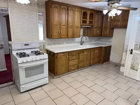 Kitchen - 450 E 1350 N, Bountiful, UT 84010 photo 1 of 1